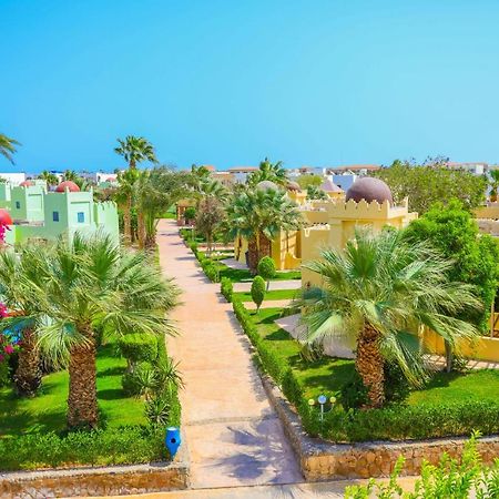 הורגהדה Lilly Land Resort Chalets מראה חיצוני תמונה